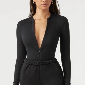 Joah brown invisible zip long sleeve S/M